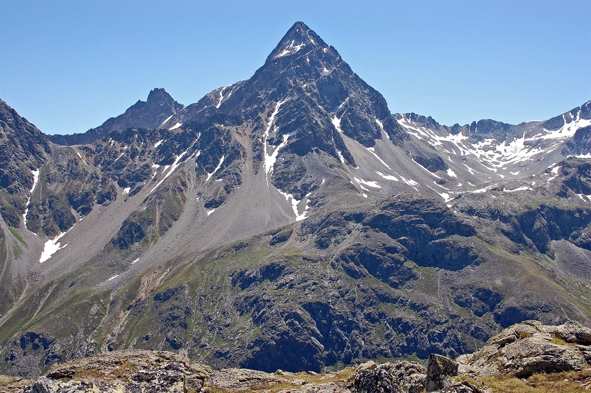 Übersichtsfoto Piz Ot von der Nordwestseite